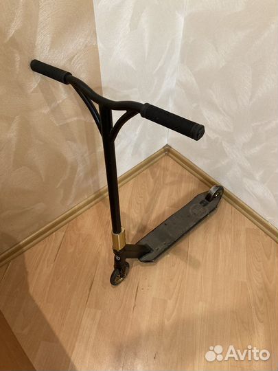 Трюковой самокат hipe h4