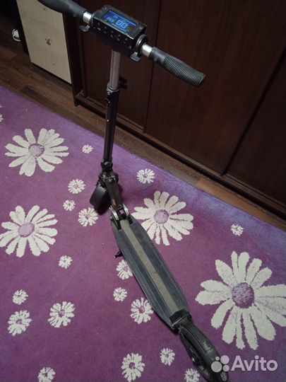 Продам электросамокат kugoo S3