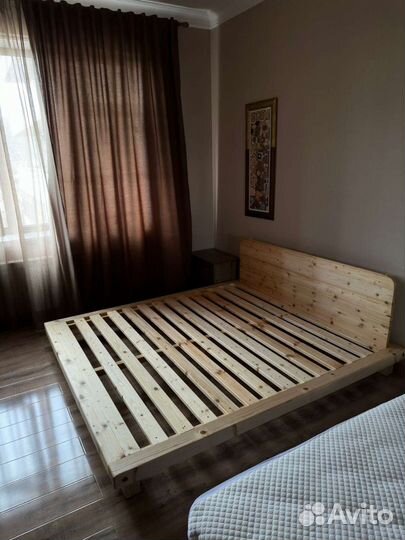 Кровать двухспальная