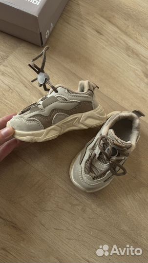 Кросовки детские 22