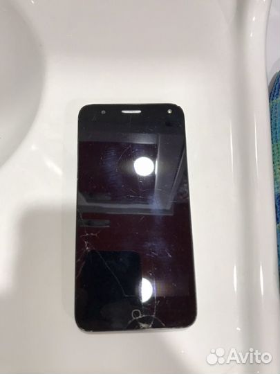 Телефон Alcatel