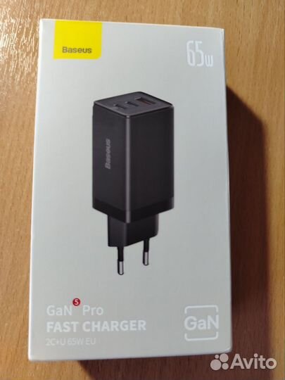 Baseus 65w gan5 pro
