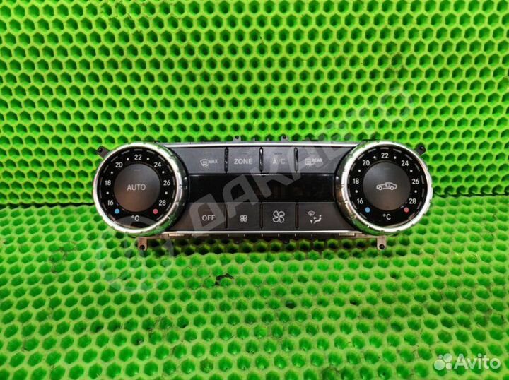 Блок управления климатом Mercedes-Benz C W204