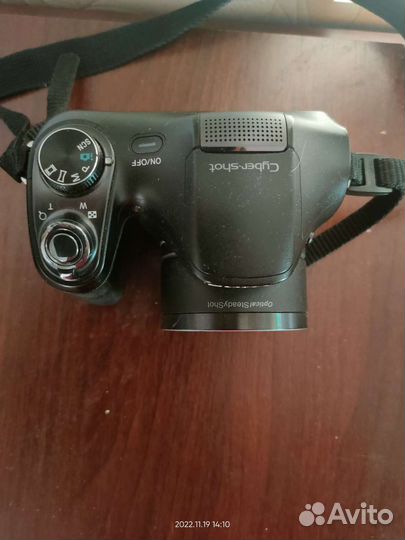 Цифровой фотоаппарат sony