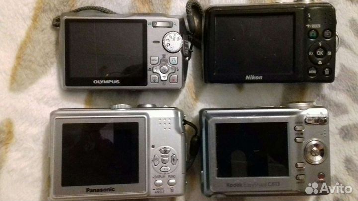 Компактный фотоаппарат