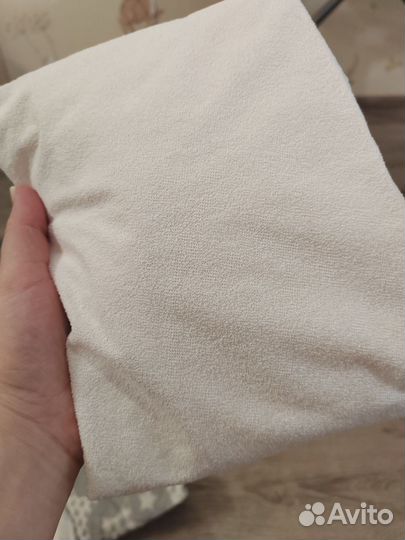 Наматрасник и 2 простыни