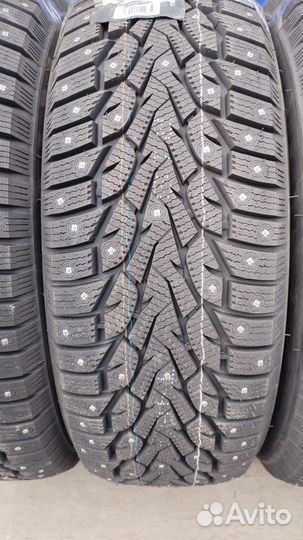 Arivo Ice Claw ARW8 235/55 R19 105T