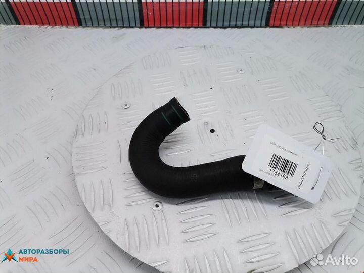 Патрубок радиатора Opel Omega B рест. 2003