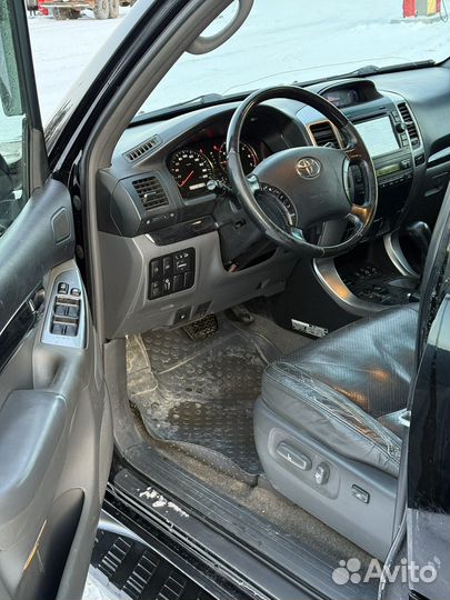 Toyota Land Cruiser Prado 4.0 AT, 2008, 240 000 км