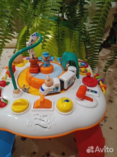 Развивающий столик жирафики мир приключений