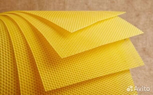 Новая цветная вощина для свечей