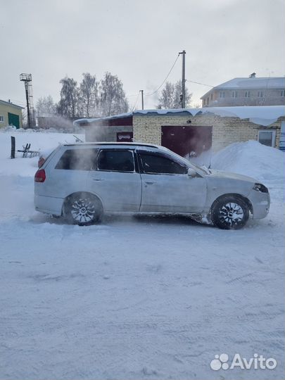 Nissan Wingroad 1.8 AT, 2003, 250 000 км