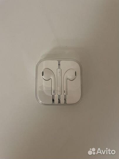 Наушники apple earpods