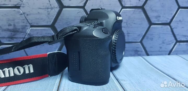 Canon EOS 5D Mark II Body