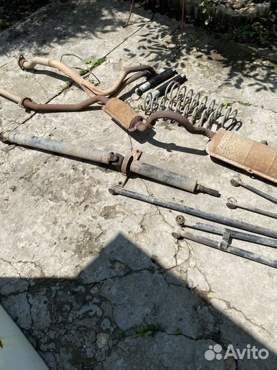 Запчасти на ваз 2107