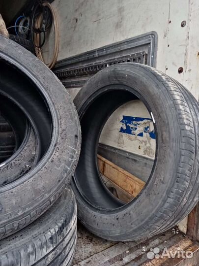 Michelin Premier LTX 235/55 R20