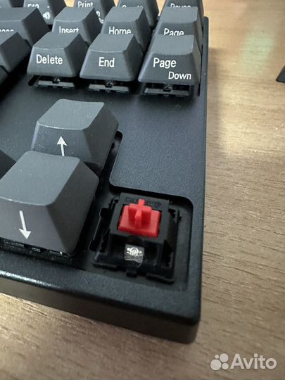 Varmilo VA87M (Cherry MX Red)