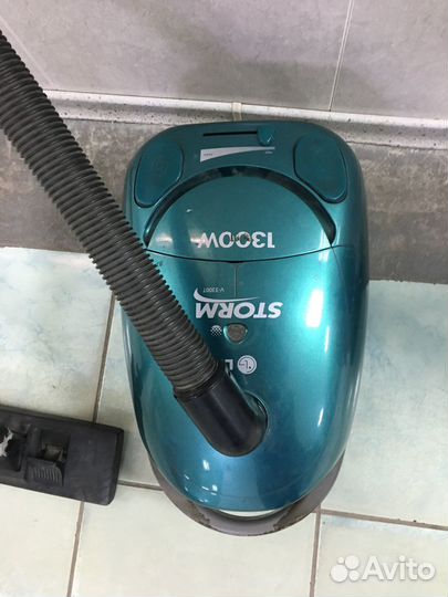 Пылесос LG Storm Extra 1300w