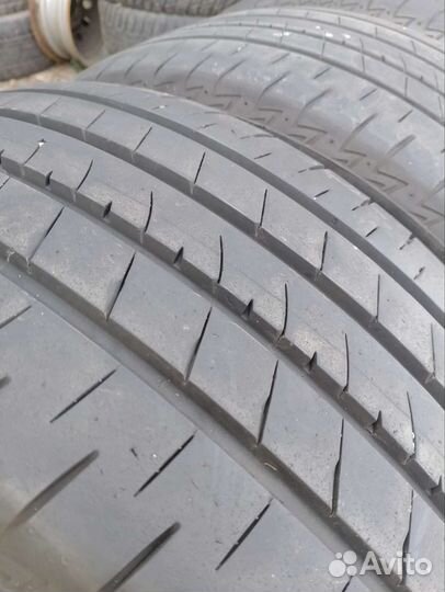 Bridgestone Turanza T005 235/45 R18