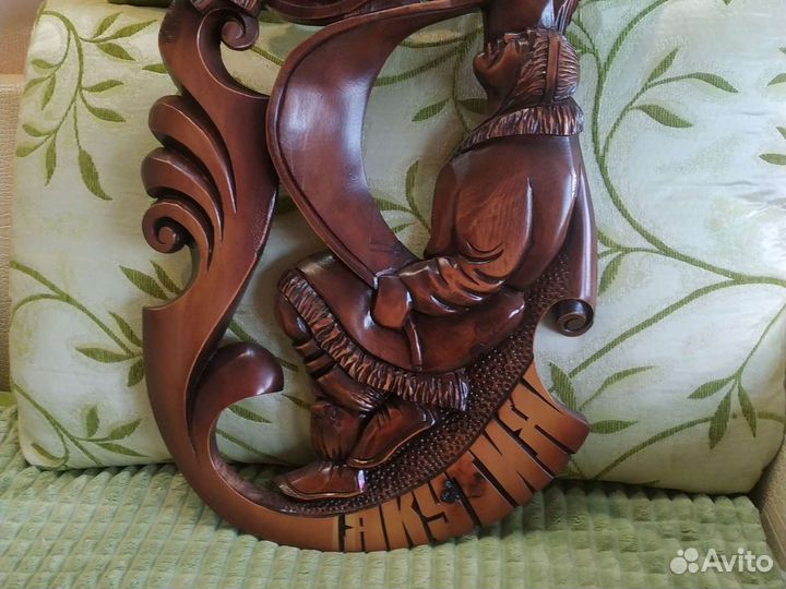 Панно Ручная резьба по дереву