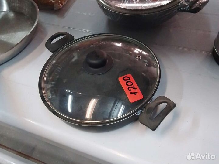 Сковорода с крышкой