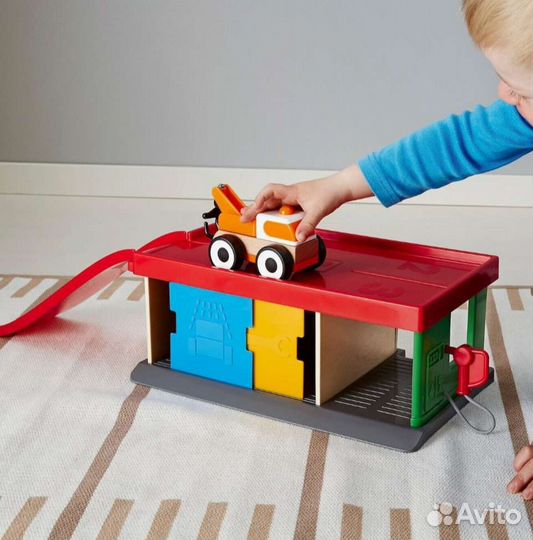 Гараж с эвакуатором lillabo IKEA лиллабу