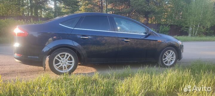 Ford Mondeo 2.0 МТ, 2008, 300 000 км