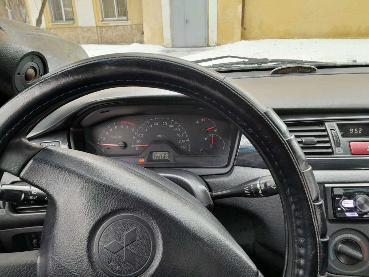 Mitsubishi Lancer: фото владельца