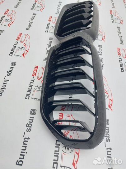 Решетка BMW 5 g30 Рест. 2020+ M5 Черный глянец