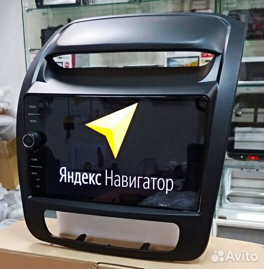 Kia Sorento XM магнитола Android с крутилкой