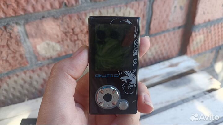 Mp3 плеер Qumo Cosmo d2