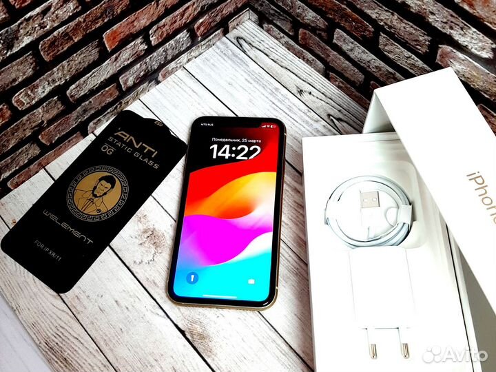 iPhone Xr, 64 ГБ