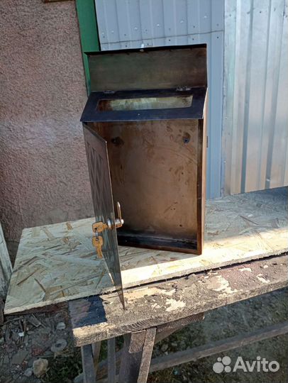 Почтовый ящик уличный