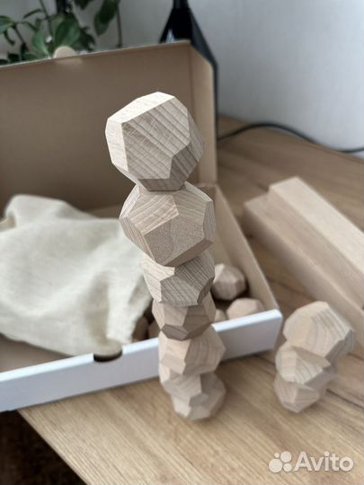 Развивающие игрушки дерево