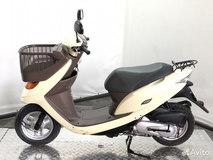 Скутер Honda Dio Cesta