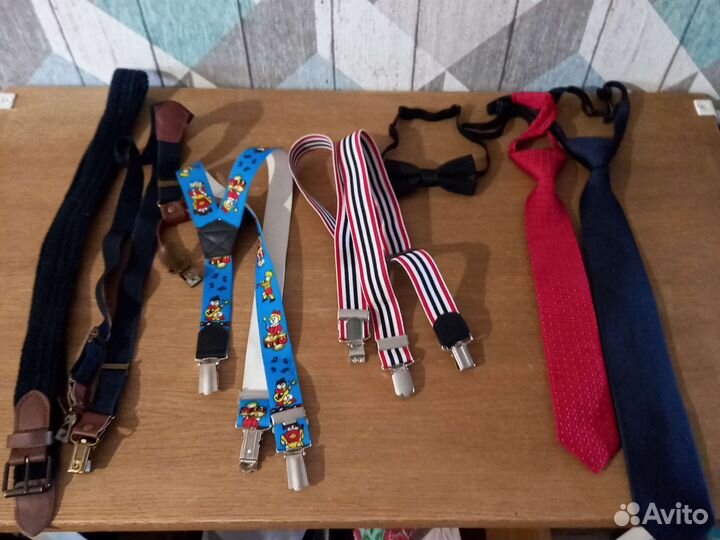 Подтяжки, галстуки, бабочка, пояс