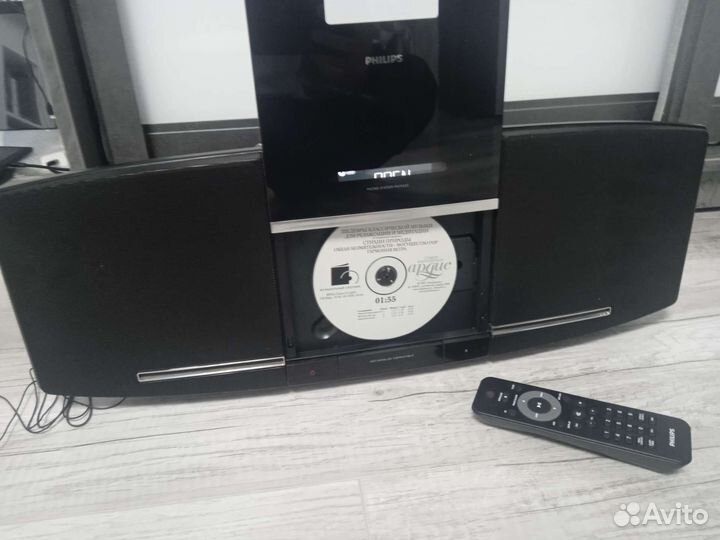 Музыкальный центр philips