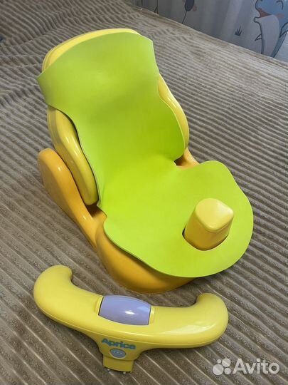 Стульчик-горка для купания Aprica