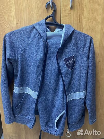 Спортивный костюм