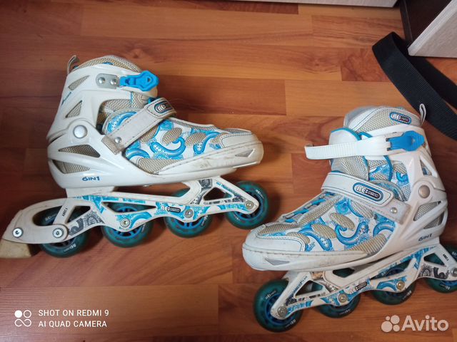 Роликовые коньки