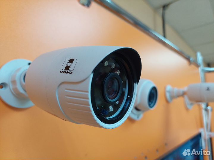 Камеры видеонаблюдения