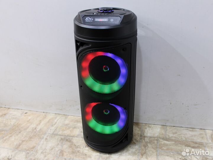 Портативная блютуз колонка (большая)