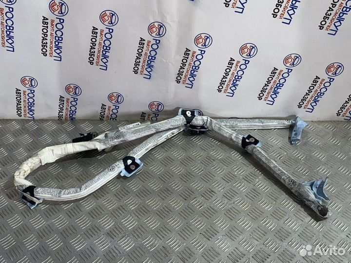 Шторка безопасности Volkswagen Passat B6