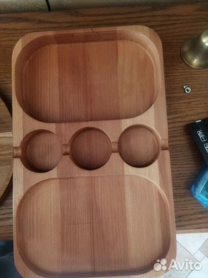 Менажницы и сервировочные подносы из дерева