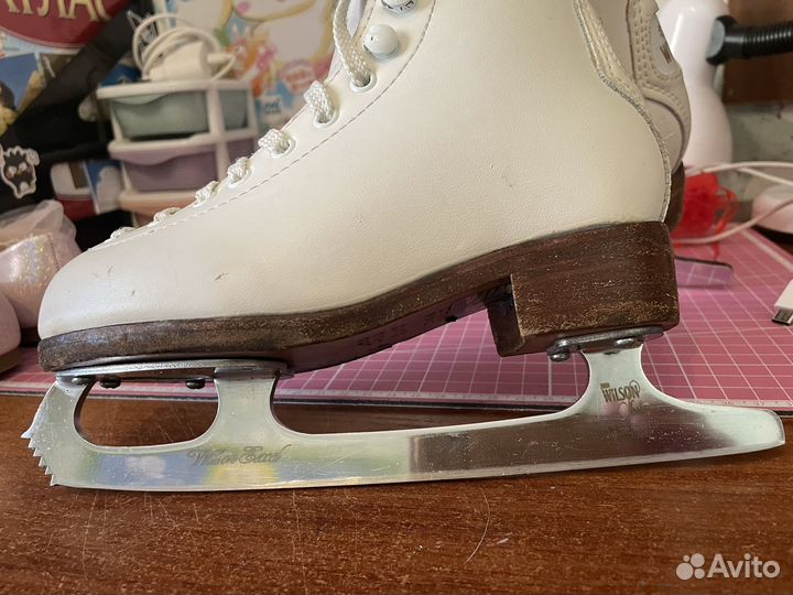 Коньки фигурные