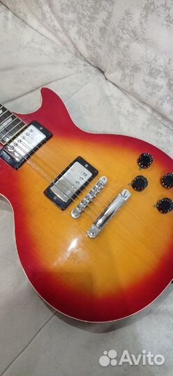 Японская электрогитара Thunder LP