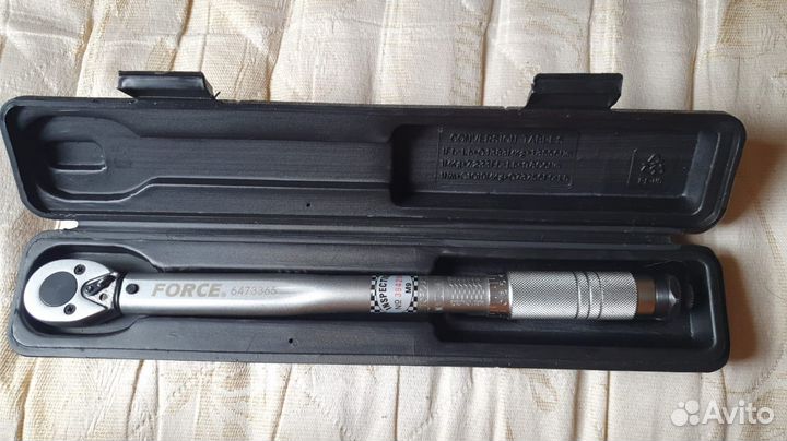 Ключ Force F-6473365 3/8 DR 19-110N-М