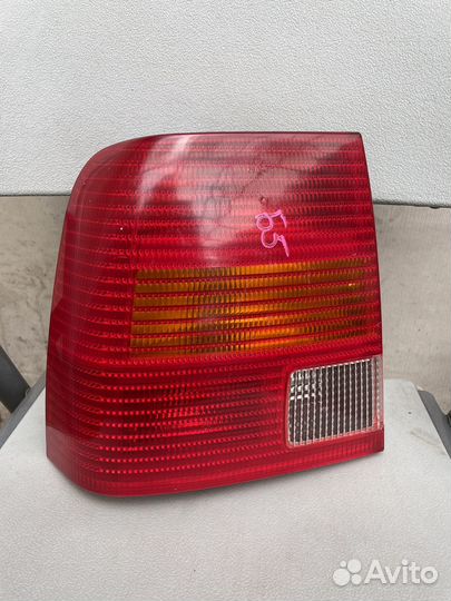 Задний фонарь volkswagen passat b5