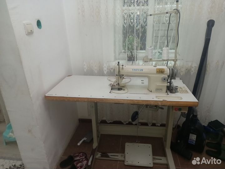 Швейная машина