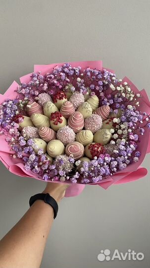 Букет клубника в шоколаде подарок Воронеж